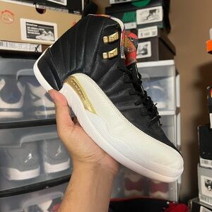 Air Jordan retro 12 Chinese new year size 9
